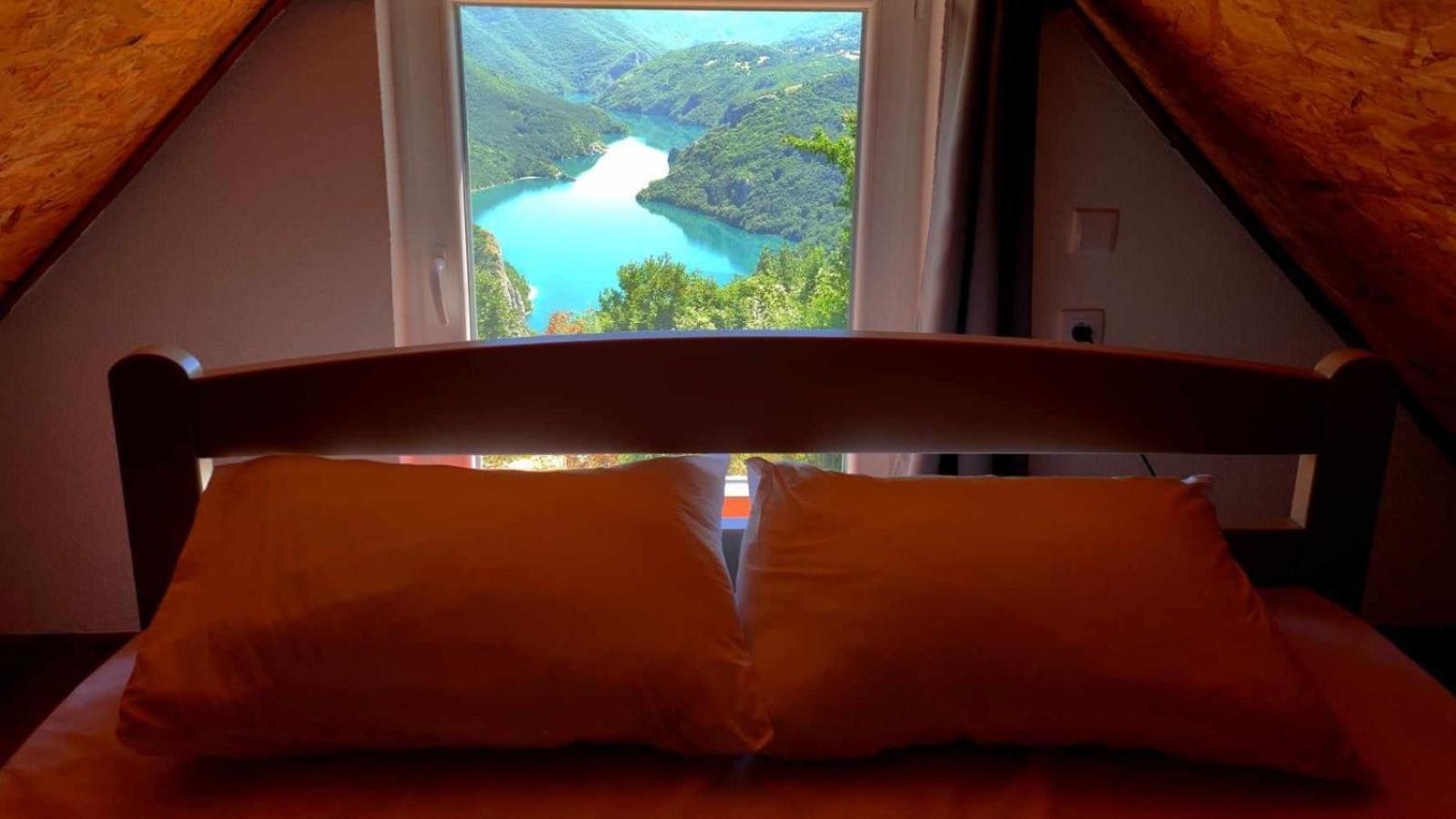 Rural Resort Tron ปลูชิเน ภายนอก รูปภาพ